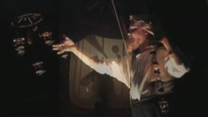 UN CIRQUE PLUS JUSTE par Circo Aero