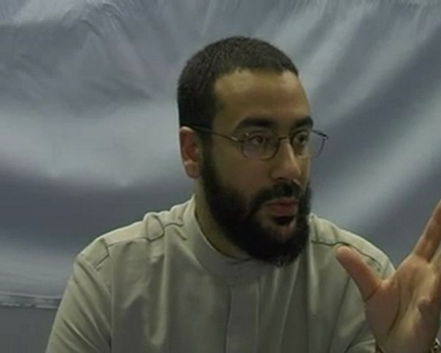 Les contradictions du musulman dans son identité par rapport à la dimension économique de sa personnalité