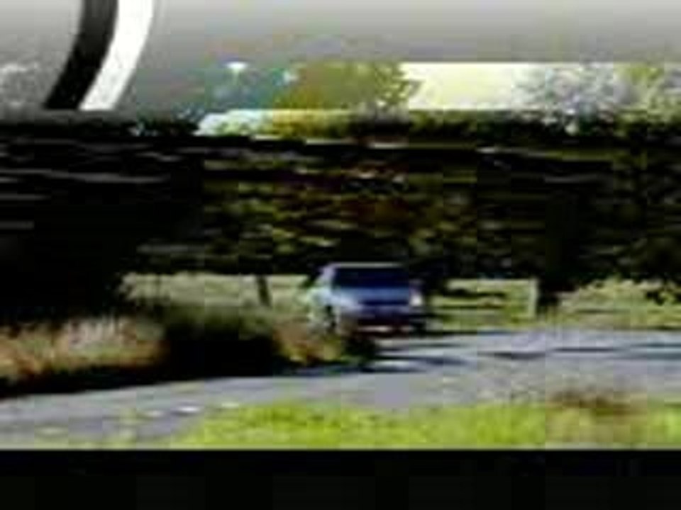 Amants en voiture