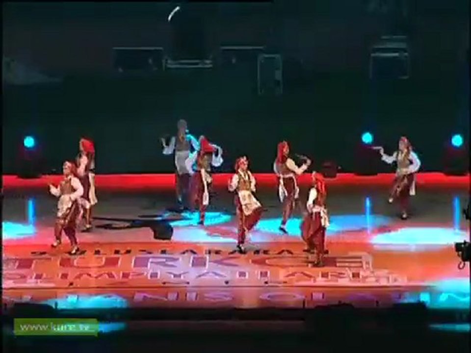 2 Kırklareli yöresi KOSOVA İzmir 9.Türkçe Olimpiyatları