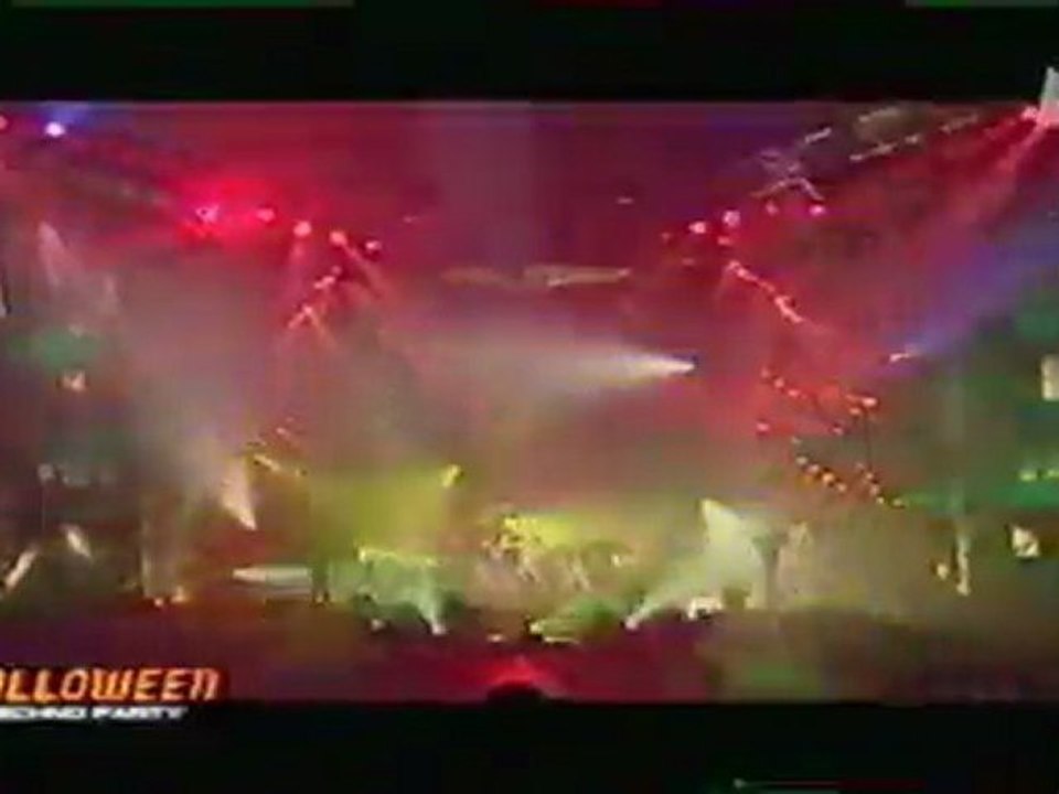 Equalik Movin in the heat of the night au Zénith de Paris M6