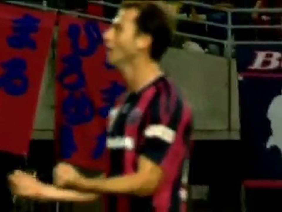 Osaka thrash Kashiwa Reysol