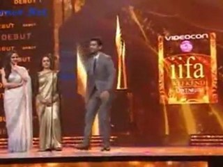 Desicorner.net IIFA Awards (Main Event) - 2011 - XviD - [DDR]-6