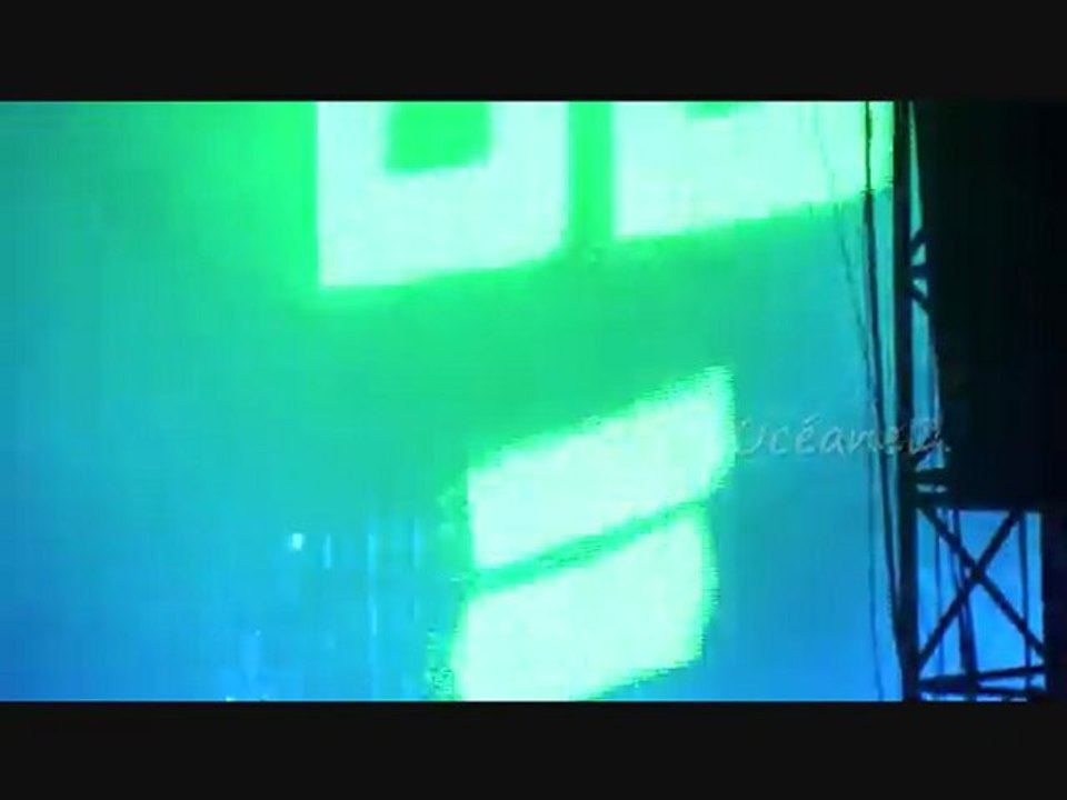 "Hey Boy Hey Girl " The Chemical Brothers @MainSquare Festival 2011