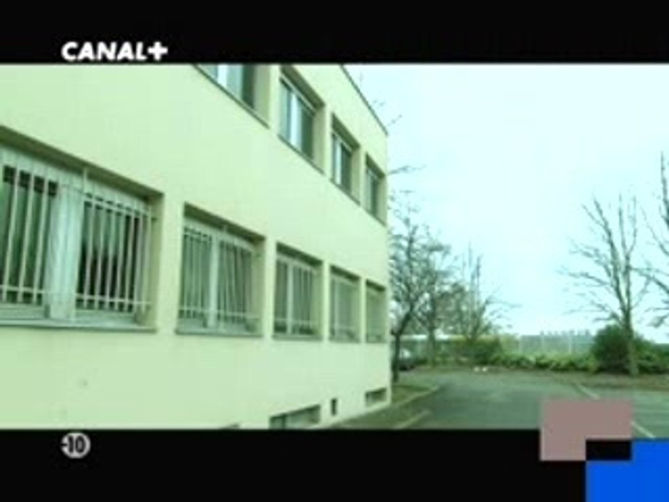 Le-bureau_060515