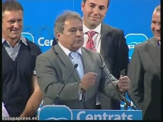 ¿El viento? "Las orejas de Rubalcaba en movimiento"