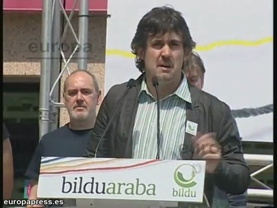 "Sabemos que PNV y PSE tienen pactos cerrados"