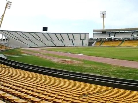 Ultimos retoques en el estadio Mario Alberto Kempes de Córdoba