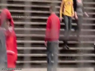 Xuventudes Socialistas recrean el día después de la victoria