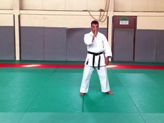 Rotation sur les talons, pour éviter « Nigé