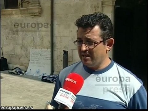 Dos parados de Alzira en huelga de hambre para pedir un empl