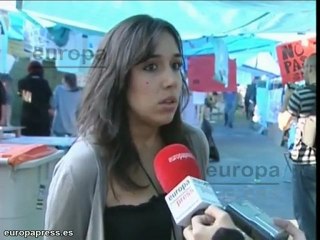 Los "indignados" continúan en la Puerta del Sol