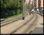 Una mujer muere arrollada por un tranvía en Burjassot (Valen