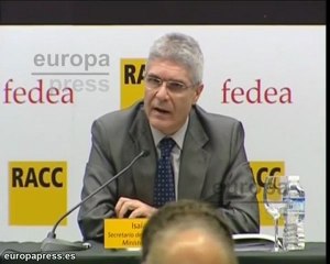 Táboas:"El sector aéreo tiene que ayudar a salir de la crisi