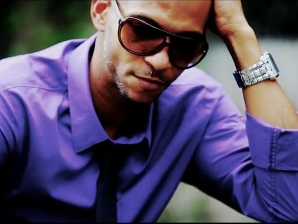 [Les Tubes du Zouk 2011] STEPHANE MOREAU Pa pè dévwalé