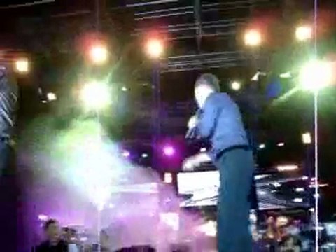 une ambiance de oufff au concert de tout le monde chante contre le cancer 2011 !!!