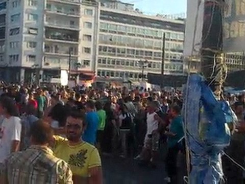 Αγανακτισμένοι στο Σύνταγμα 40η μέρα 2