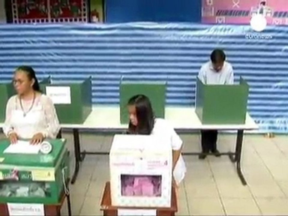 Thai PM concedes election defeat to victorious Shinawatra