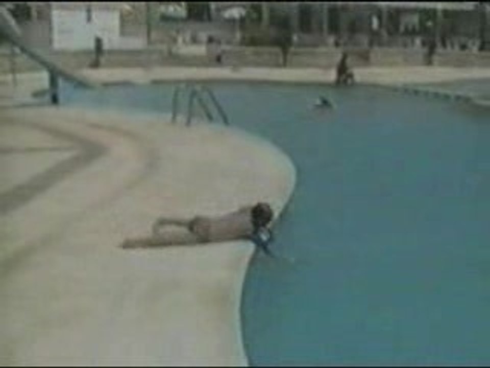 Non, elle n'est pas la la piscine !