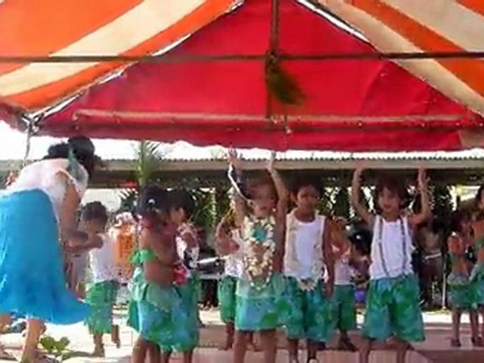 Danse Ema fête de l'école - aparima