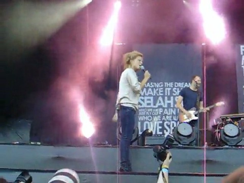 Selah Sue - Live At The Main Square Festival