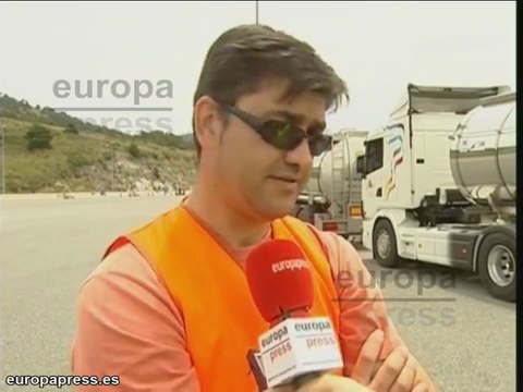Camioneros reclaman una segunda pesada de la carga
