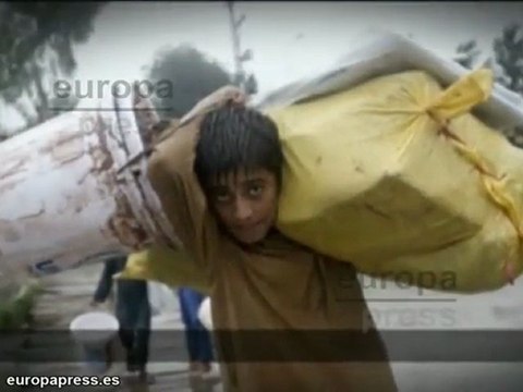 Jolie y Pitt ayudan a las víctimas de Missouri