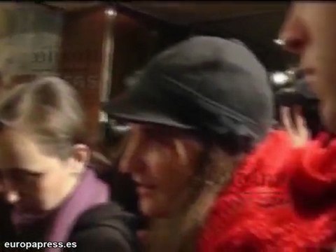 Amigos, familiares y 'fans' apoyan a Selena Gómez