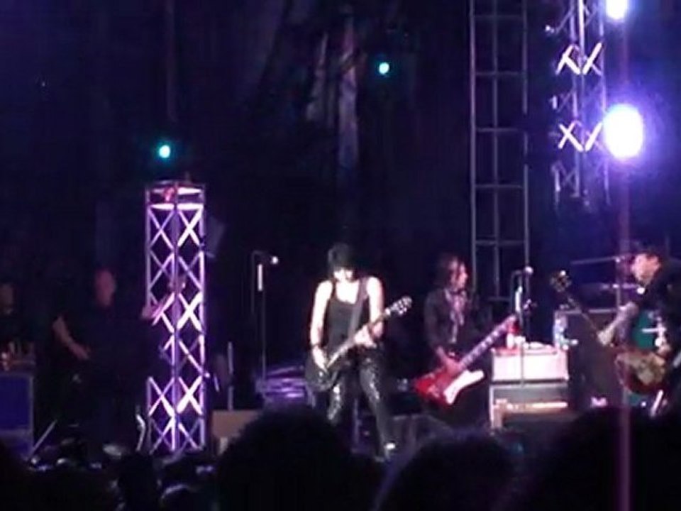 Joan Jett and The BlackHearts - Festivoix 2011 - Cherry Bomb