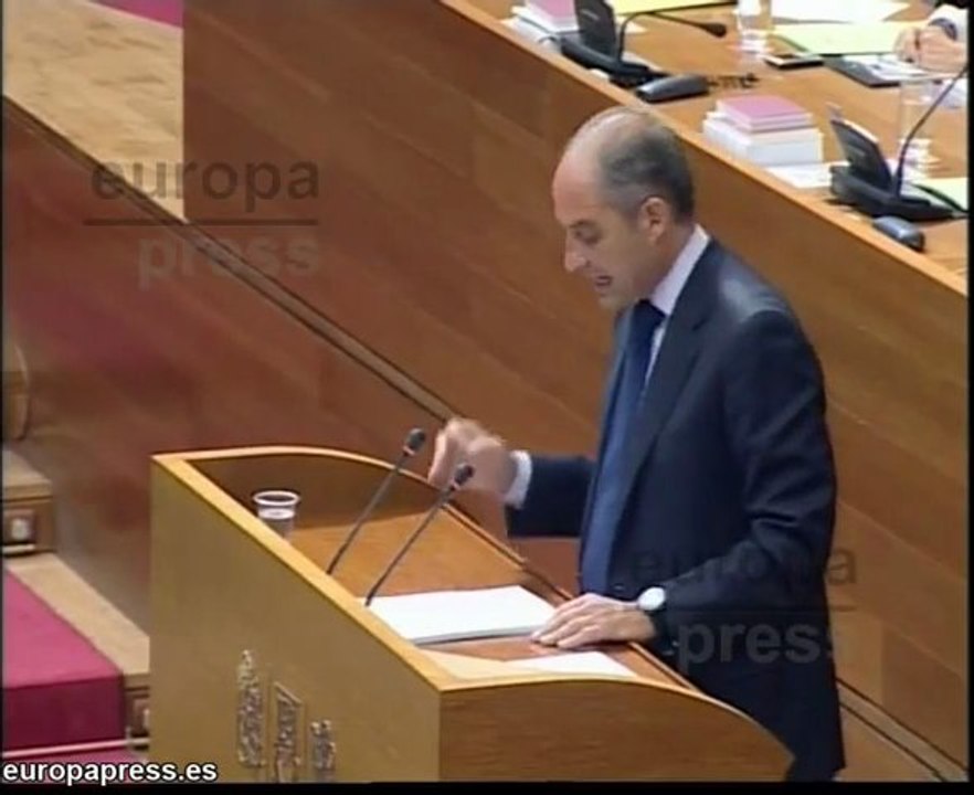 Camps defiende su modelo de gobierno