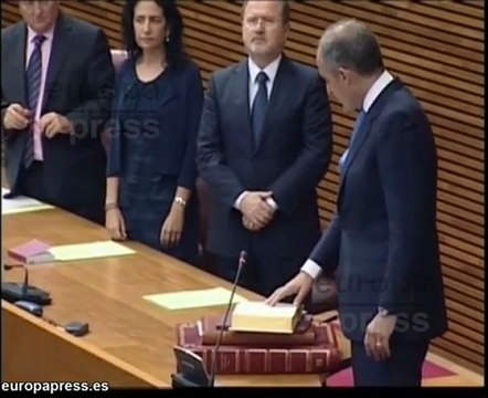 Cospedal investida presidenta y Camps jura su cargo