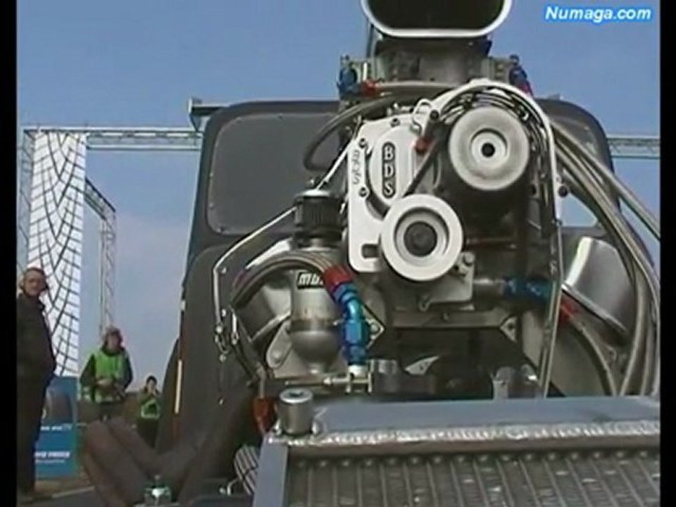 OnBoard HD Camera view - Dragrace Absturz bei 234 Kmh