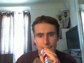 Wiwi égratigne "arrête moi si tu peux"