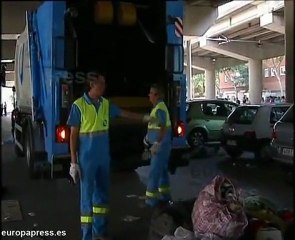 Decomisan dos toneladas de material en Badalona