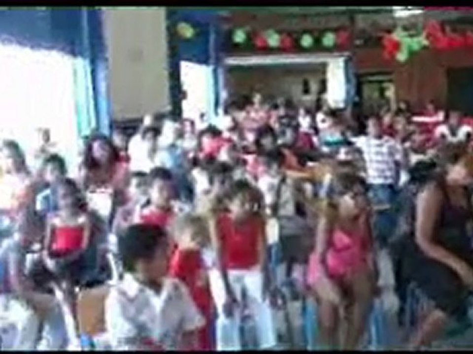 Spectacle de Magie - Disparition de colombe