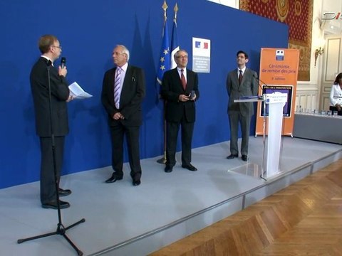 Trophée Modernisation et service au public : distinction spéciale - Banc pneumatique de contrôle et d'épreuve