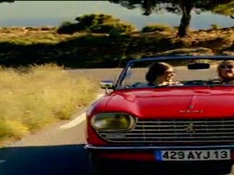 Gamme Eclat Couleur Le Petit Marseillais - Shampooing et soins pour cheveux colorés