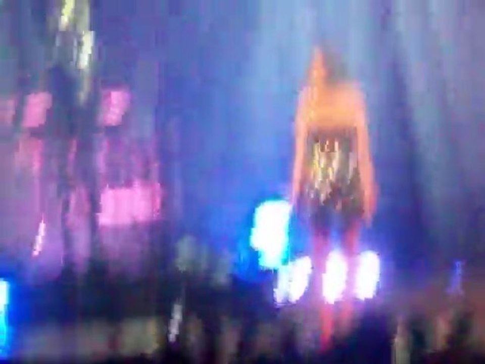 concert jenifer  a longuenesse =) J'ATTEND L'AMOUR ET I GOT FELLING