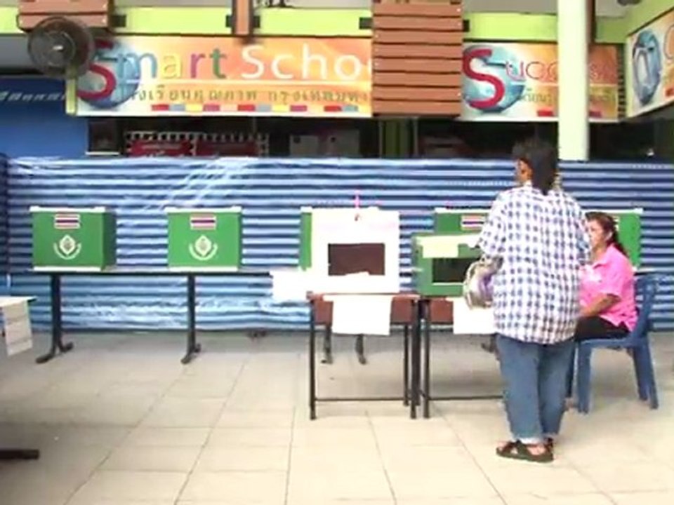 Arabic-web-Thaksin allies win landmark Thai election