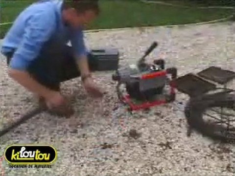Comment déboucher une canalisation ou un égout ?