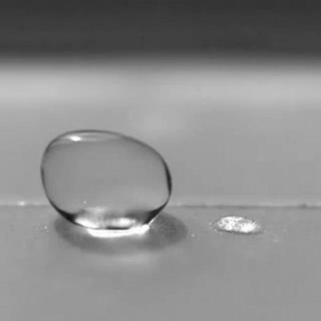 ‪Goutte d eau au ralenti‬‏