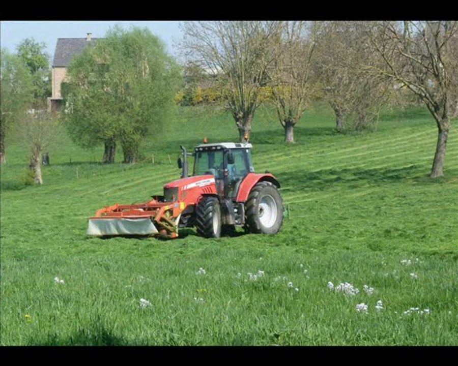 J.Colyn au fauchage 2011 !