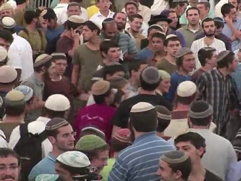 Israël: 2.000 personnes manifestent pour les rabbins arrêtés