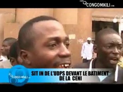 Exclusivité Manifestation des combattants de l’ UDPS à Kinshasa congomikili.com