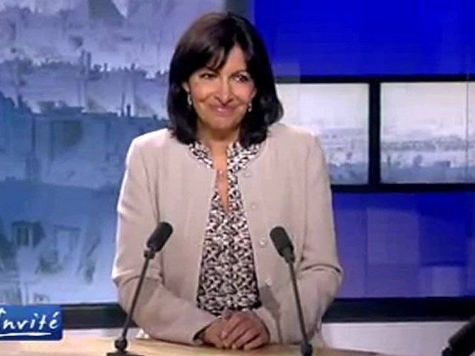 Anne Hidalgo, invitée politique de TV5 Monde - 4 juillet 2011