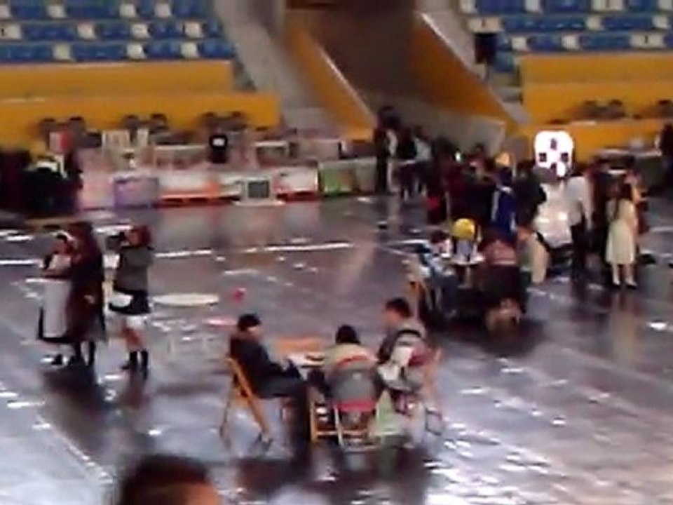 Primeros cosplayers del III Salón del Manga de Asturias