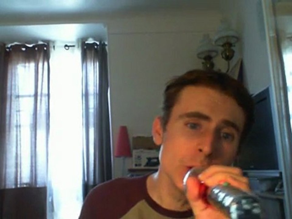 Wiwi égratigne "keep on lovin' me"