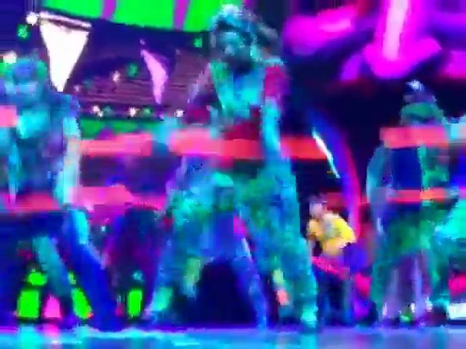 4 Minutes Of Batman Live