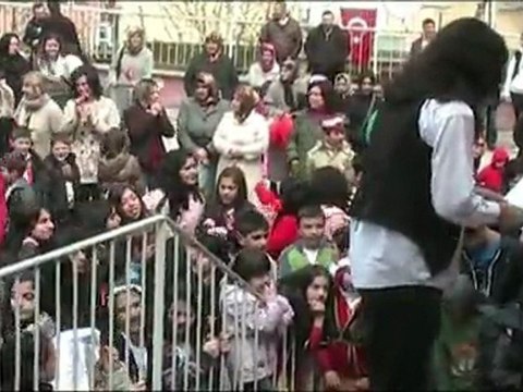 Bolum 8 - 23 Nisan Ulusal Egemenlik ve Çocuk Bayramı 2011 Nuri Erbak İlköğretim Okulu