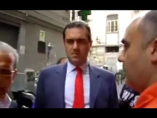 De Magistris - Passeggiata nei Quartieri spagnoli tra chi già differenzia i rifiuti